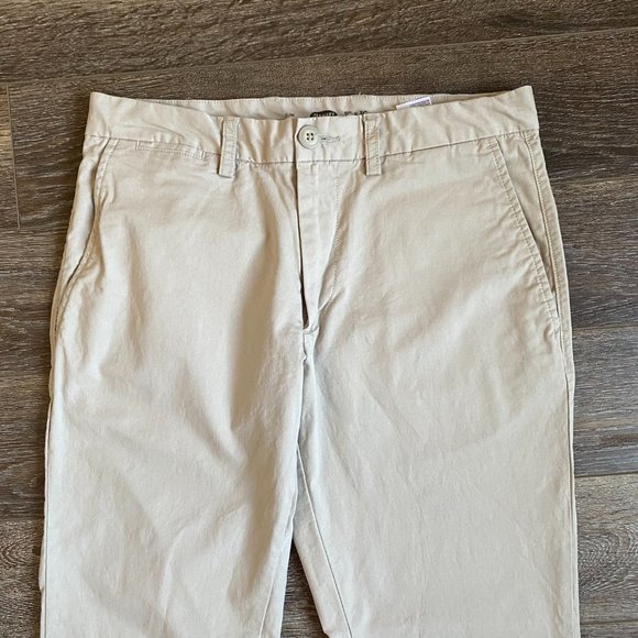 Old Navy Mens Slim Fit Chinos | Casual Pants - Picture 3 of 7